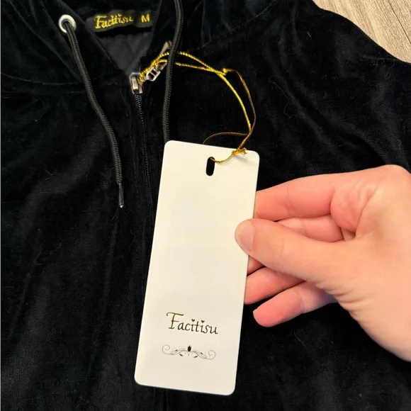 NWT Facitisu Velvet Zip-Up Women’s Jacket - Picture 13 of 13